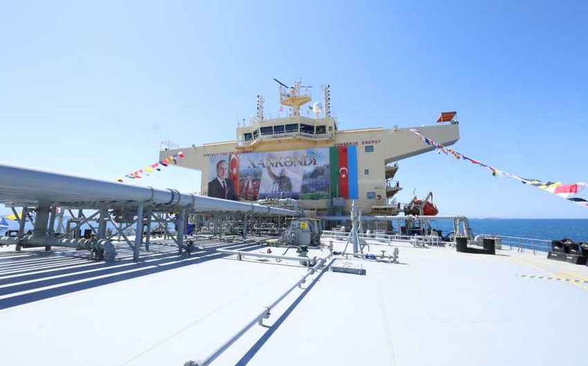 “Xankəndi” tankerində Azərbaycan Bayrağı qaldırıldı - VİDEO