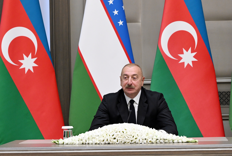 Prezidentlər mətbuata bəyanatlarla çıxış etdilər - VİDEO