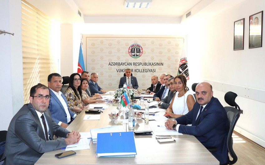 Dörd vəkilə töhmət verildi, altısına isə... - FOTOLAR