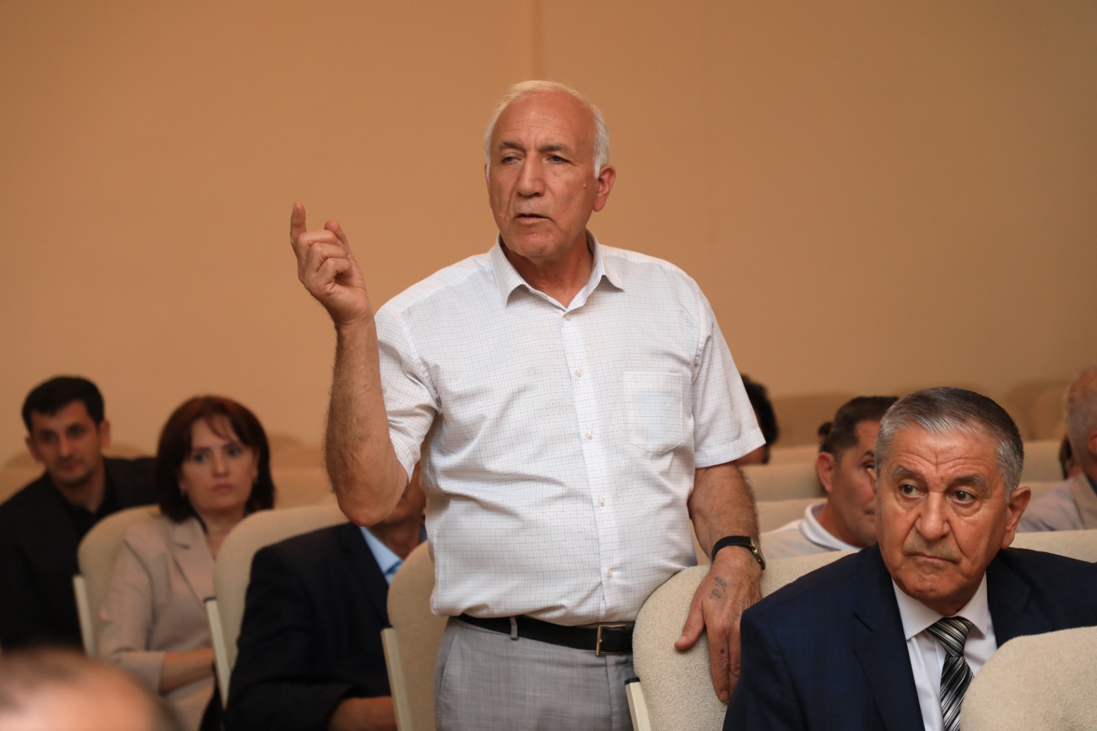 Niyazi Bayramov növbəti dəfə sakinlərlə görüşdü - FOTOLAR