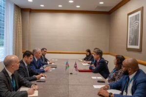 COP29-un Prezidenti Britaniyanın dövlət katibi ilə görüşdü