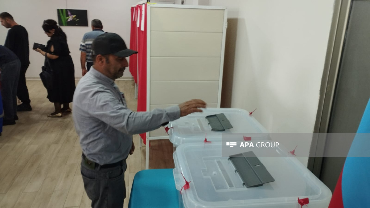 Şuşada səsvermə keçirilir - FOTO