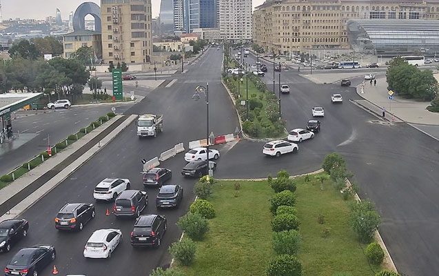 “8 Noyabr”dakı məhdudiyyət qismən aradan qaldırıldı - FOTOLAR