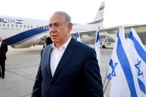 Reuters: "Netanyahu hava limanına endi, yarım saat sonra isə Husilər..."