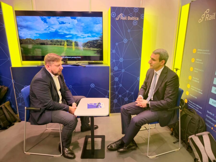 ADY rəhbərliyi “InnoTrans” beynəlxalq sərgisində Orta Dəhlizin perspektivlərini müzakirə etdi - FOTO