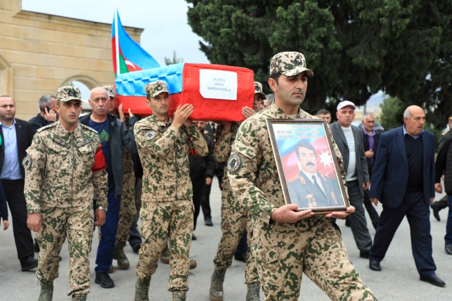 I Qarabağ Müharibəsi şəhidi Vaqif Alıyevin nəşi bugün Gəncədə dəfn olundu - FOTOLAR