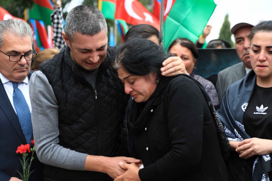 I Qarabağ Müharibəsi şəhidi Vaqif Alıyevin nəşi bugün Gəncədə dəfn olundu - FOTOLAR