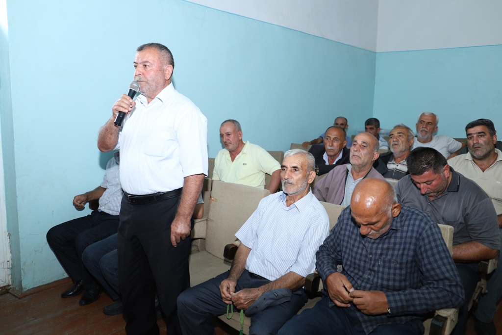 Taleh Qaraşov Göyşaban və Ürgə kəndlərinin sakinləri ilə görüşdü - FOTOLAR