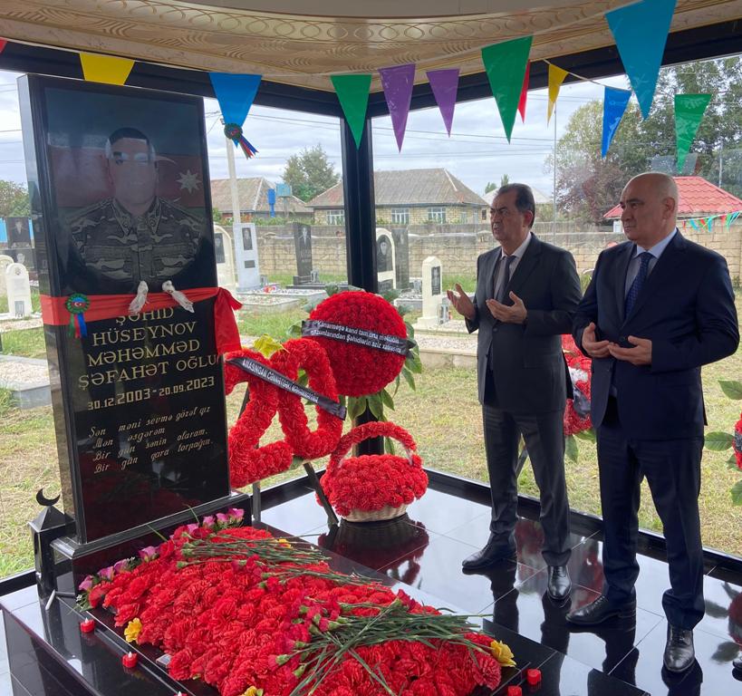 Taleh Qaraşov şəhidlərin ildönümü mərasimində iştirak etdi - FOTOLAR