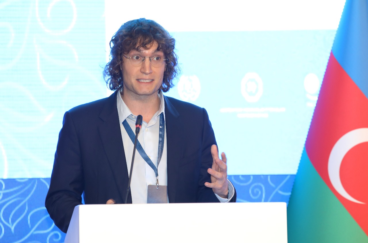 Bakıda beynəlxalq konfrans keçirilir - FOTOLAR