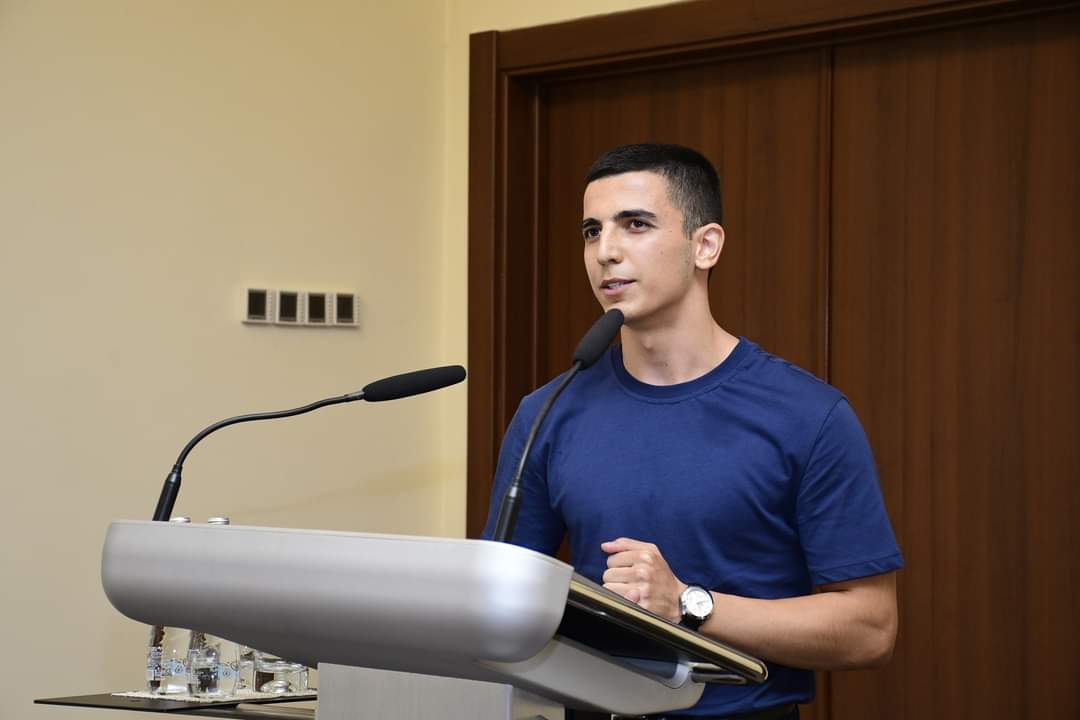 Xətaidə yüksək bal toplayan tələbələrlə görüş keçirildi - FOTOLAR