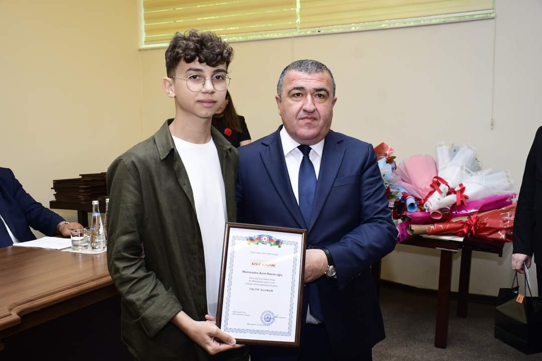 Xətaidə yüksək bal toplayan tələbələrlə görüş keçirildi - FOTOLAR