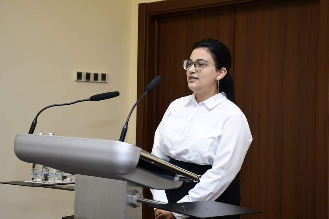 Xətaidə yüksək bal toplayan tələbələrlə görüş keçirildi - FOTOLAR