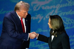 Tramp Harrislə üz-üzə: Nə danışdılar? - FOTOLAR