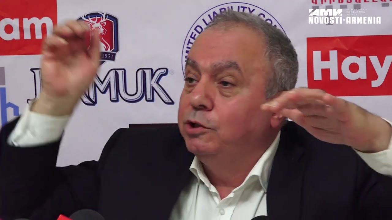 Baqratyan Paşinyanı təhqir etdi: "Dəli kimi..."