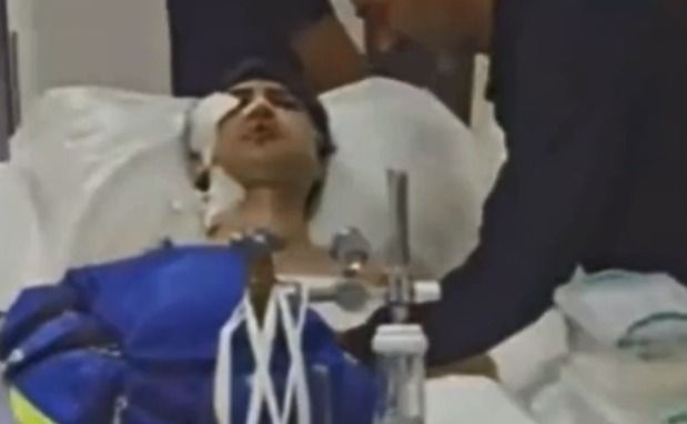 Ağır qəzaya düşən müğənninin videosu ürək dağladı - VİDEO 1 Ağır qəzaya düşən müğənninin videosu ürək dağladı - VİDEO