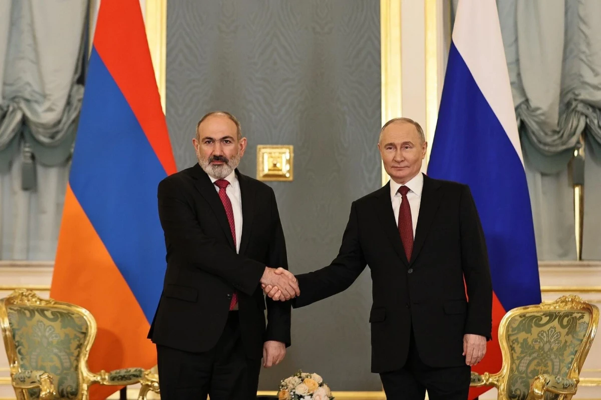 putin pasinyan 12