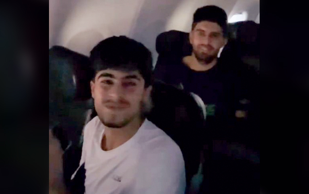 İmaməddinlə Sabiri təyyarədə belə təbrik etdilər - VİDEO