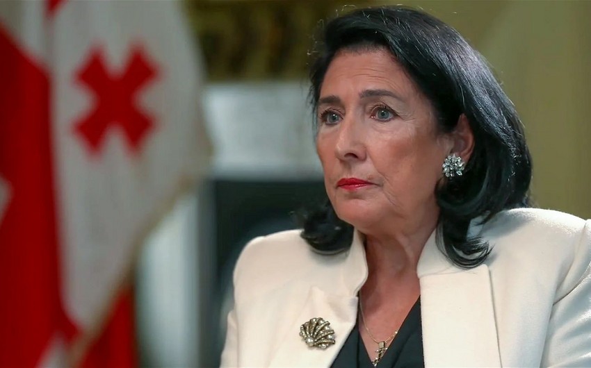 Zurabişvili seçkiləri tanımadı, əhalini aksiyaya çağırdı