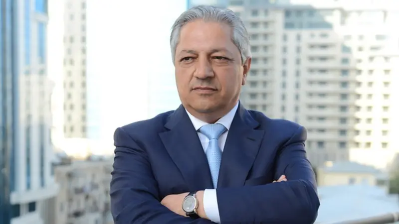 ”Dünyanın güc mərkəzləri bu ölkələri nəzarətdə saxlamaq istəyir”- VİDEO 1 121341038 personal big.jpg