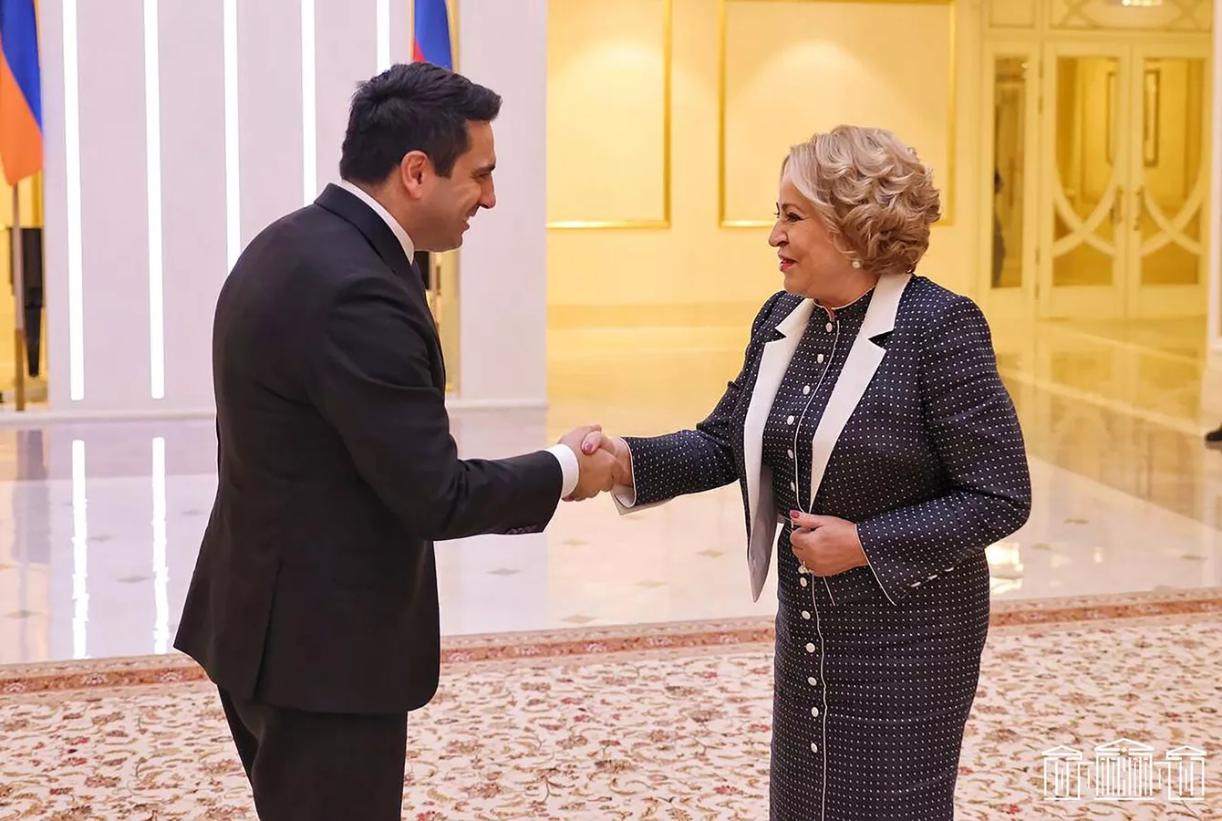 Simonyan Matvienko ilə danışdı: Nələr müzakirə olunub?