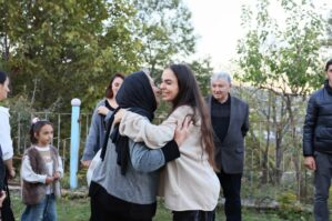 Leyla Əliyeva çoban Xanışın ailəsi ilə görüşdü - FOTO