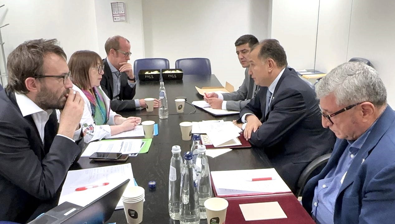 AHİK nümayəndə heyəti Brüsseldəki iclasda iştirak etdi - FOTOLAR