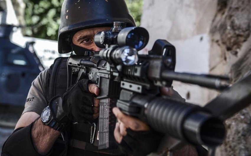 Polislərlə terrorçular arasında atışma: PKK-çı öldürüldü