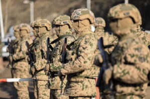 Onların maaşında dəyişiklik edildi - QƏRAR