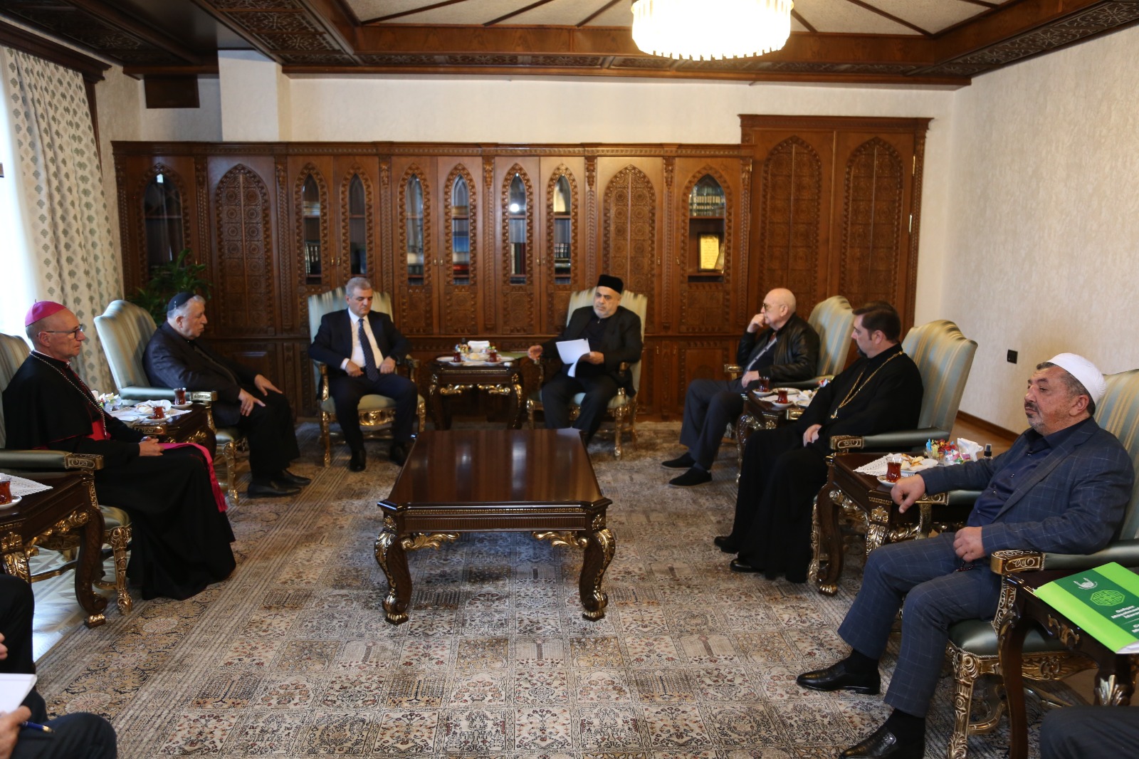 Komitə sədri dini konfessiyaların rəhbərləri ilə görüşdü - FOTOLAR 2 Komitə sədri dini konfessiyaların rəhbərləri ilə görüşdü - FOTOLAR