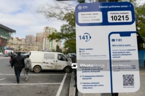 Bakıda 1 saatlıq parklamaya 2 saatın ödənişi alınır? - VİDEO