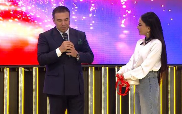 İlkin efirdə ona edilən sürprizə əsəbiləşdi - VİDEO