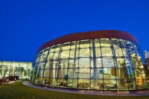 Beynəlxalq Muğam Mərkəzinə yeni status verildi