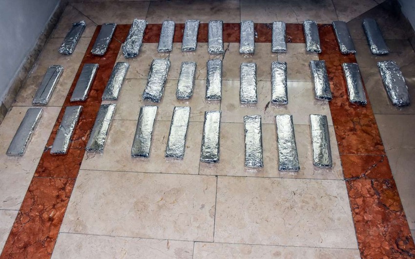 Bolqarıstana narkotik aparan sürücü Naxçıvanda saxlanıldı - FOTOLAR