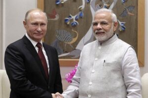 Modidən Putinə maraqlı hədiyyə...