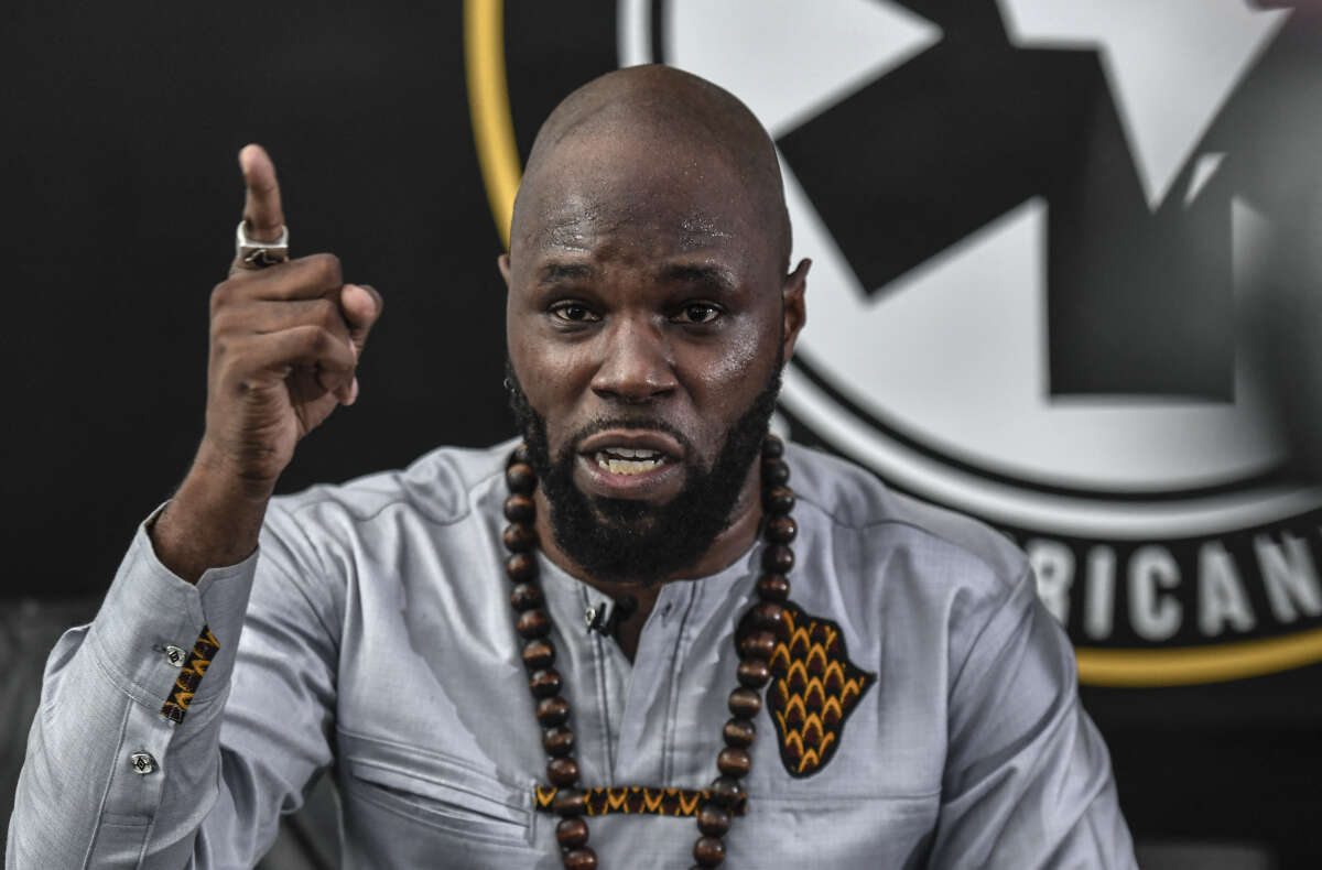 Kemi Seba sərbəst buraxıldı