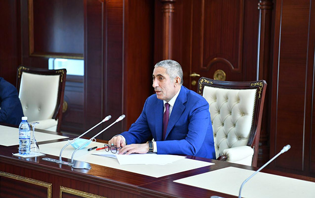 Özünü səfir yox, səfil kimi aparmağa başlayıb - Novruzov