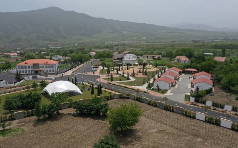 Xankəndi, Ağdərə və Xocalıda məskunlaşan əhalinin sayı...