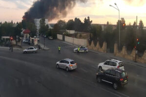 Bakıda məşhur hoteldə güclü yanğın - VİDEO