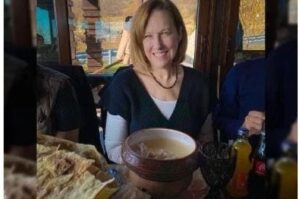 Xaşı amerikalı səfirə erməni yeməyi kimi təqdim etdilər