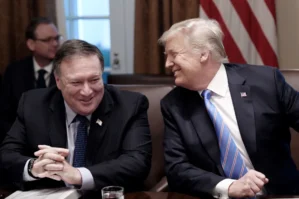 Tramp “ağır artilleriyanı” işə salır: Pompeo mühüm posta gətirilir