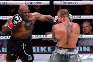 Mayk Tayson-Ceyk Pol döyüşünün qalibi bəllidir - VİDEO