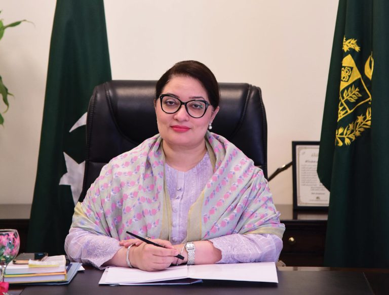 Romina Khurshid Alam 768x583 1