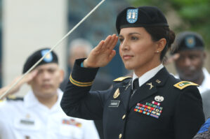 Trampın MKİ-yə təklif etdiyi antiislamçı qadın: 2017-ci ildə Qarabağa niyə gəlmişdi?