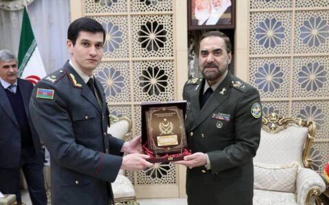 az iran 1