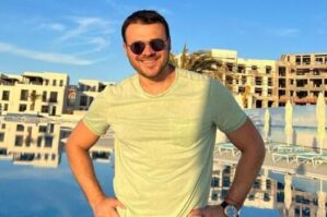 Emin Ağalarov lüks avtomobilini satışa çıxarır - VİDEO