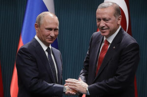 Ərdoğan-Putin görüşü: türkiyəli nazirlər belə qarşılandı - VİDEO