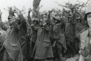 Fransa Qərbi Afrika əsgərlərinin qətliamını tanıdı