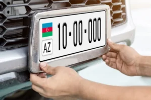 Azərbaycanda bahalı maşın nömrələrini bu şəxslər alır – ŞOK QİYMƏTLƏR