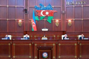 MM-də gərgin anlar: Sahibə Qafarovadan deputata - "Tərbiyəm belədir"